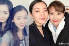 柳州7旬奶奶带盲老伴游遍中国(小女孩扶盲人老奶奶过马路)