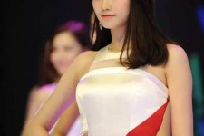 柳州成都特大模特兼职**(成都服拆模特兼职是实的吗)