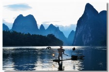 柳州旅游图片(旅游图片真实照片带人)