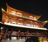 柳州长沙旅游攻略(长沙旅游攻略景点必去长沙美食街)
