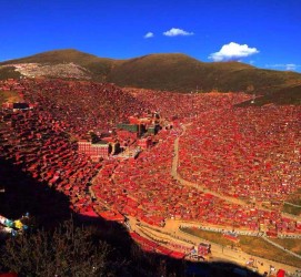 柳州色达旅游攻略(成都到色达旅游攻略)