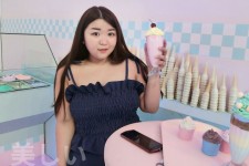 柳州胖模(胖模特穿衣搭配图片)