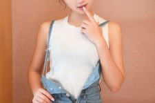 柳州包含上海兼职女伴游模特预约小薇微信的词条