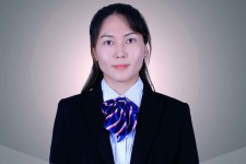 柳州商务伴游招聘 微信群里应聘日薪2万“商务伴游” ，女孩人财两失！