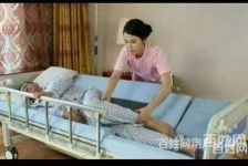 柳州郑州陪护工伴游司机雇用(郑州陪护工伴游司机雇用德律风)