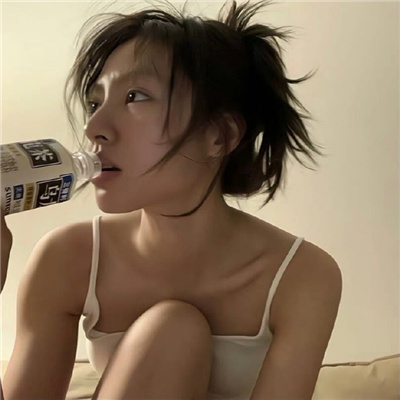 柳州商务伴游的职业素质与礼仪要求