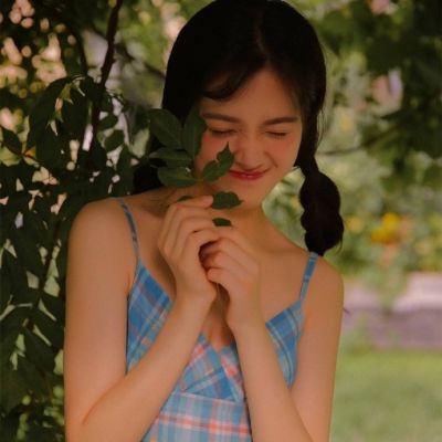 柳州伴游女生柳如烟的资料