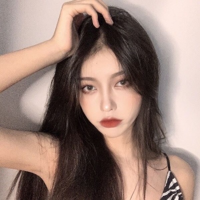 柳州伴游女生杨梦琪的资料