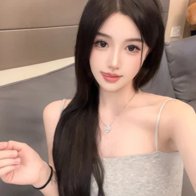 柳州伴游女生陈梦琪的资料