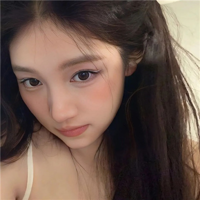柳州伴游女生秦婉兮的资料