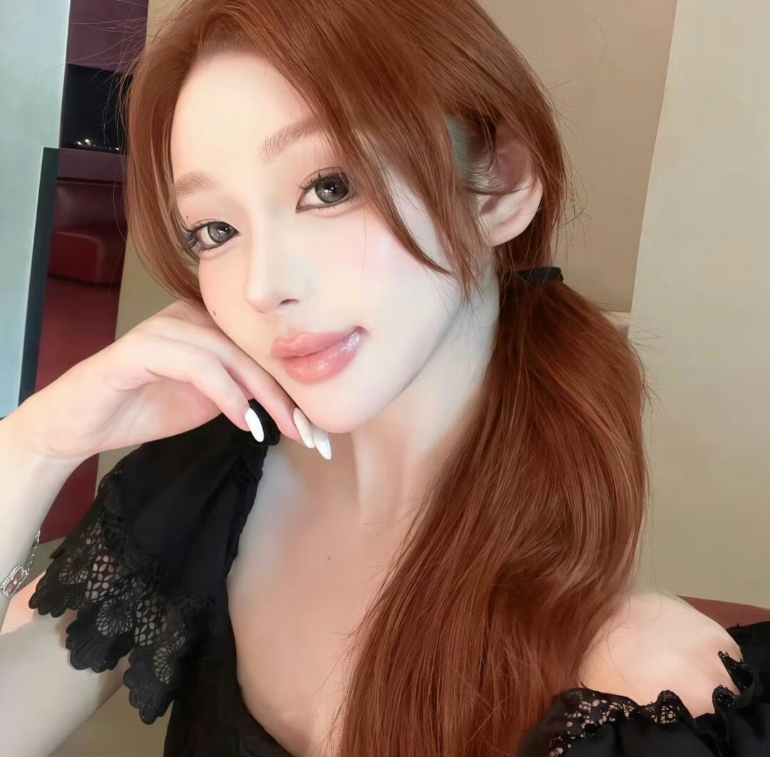 柳州伴游女生 | Victoria LiLI的资料
